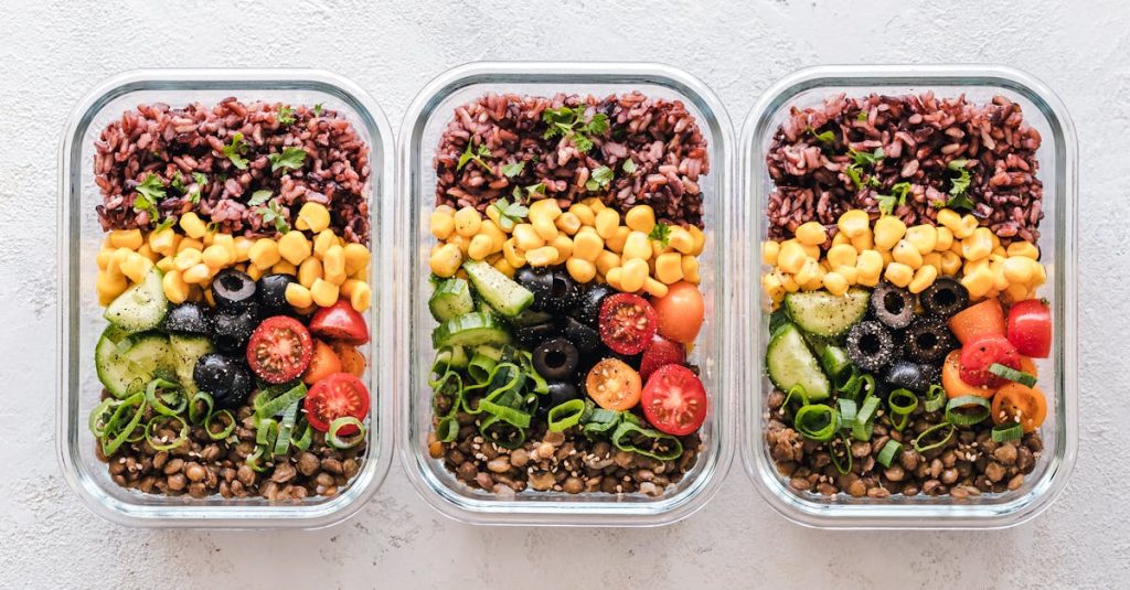 découvrez des recettes de repas sains et équilibrés, pleines de saveurs et de nutriments, pour vous aider à adopter un mode de vie plus sain. que vous soyez végétarien, vegan ou amateur de viande, trouvez l'inspiration pour cuisiner des plats délicieux qui raviront vos papilles!