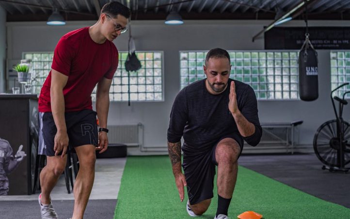 découvrez la méthode iifym (if it fits your macros), une approche flexible de la nutrition qui vous permet d'atteindre vos objectifs de santé et de forme physique tout en savourant vos aliments préférés. apprenez à compter vos macronutriments de manière efficace pour optimiser votre régime alimentaire.