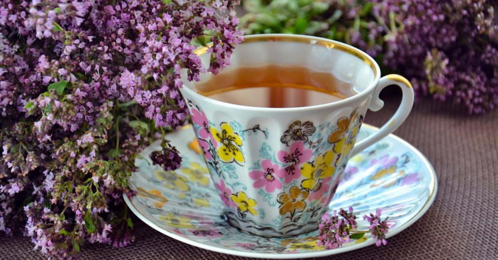 découvrez notre sélection de thés aux herbes, une infusion délicieuse et apaisante pour accompagner vos moments de détente. profitez des bienfaits naturels des plantes et savourez des mélanges uniques qui régaleront vos papilles.